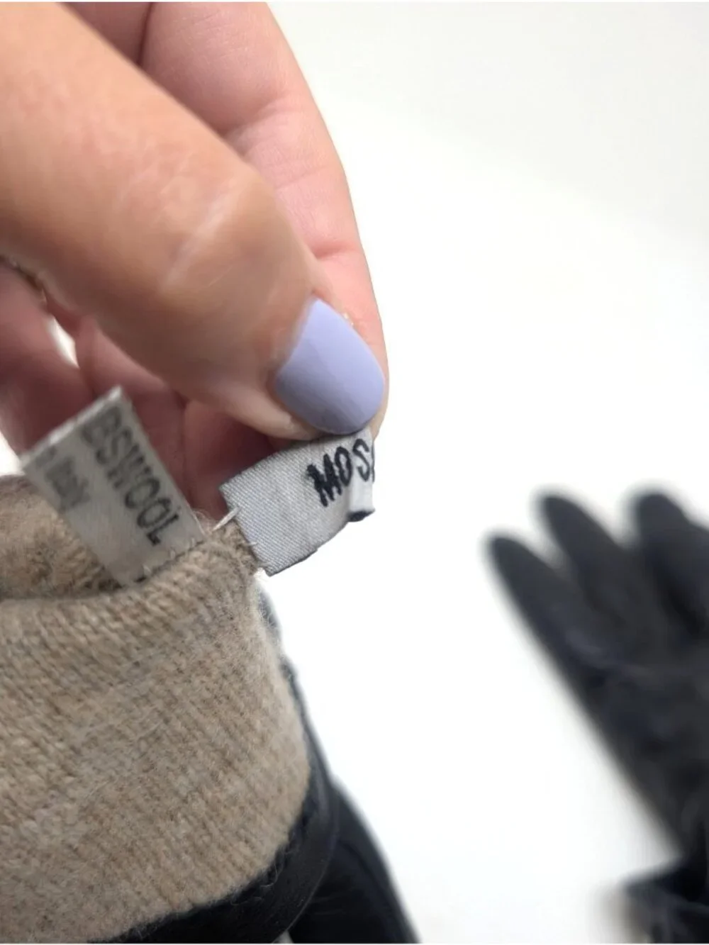 Vintage Y2K Moschino Black Leather Gloves Medium Italy Lambswool